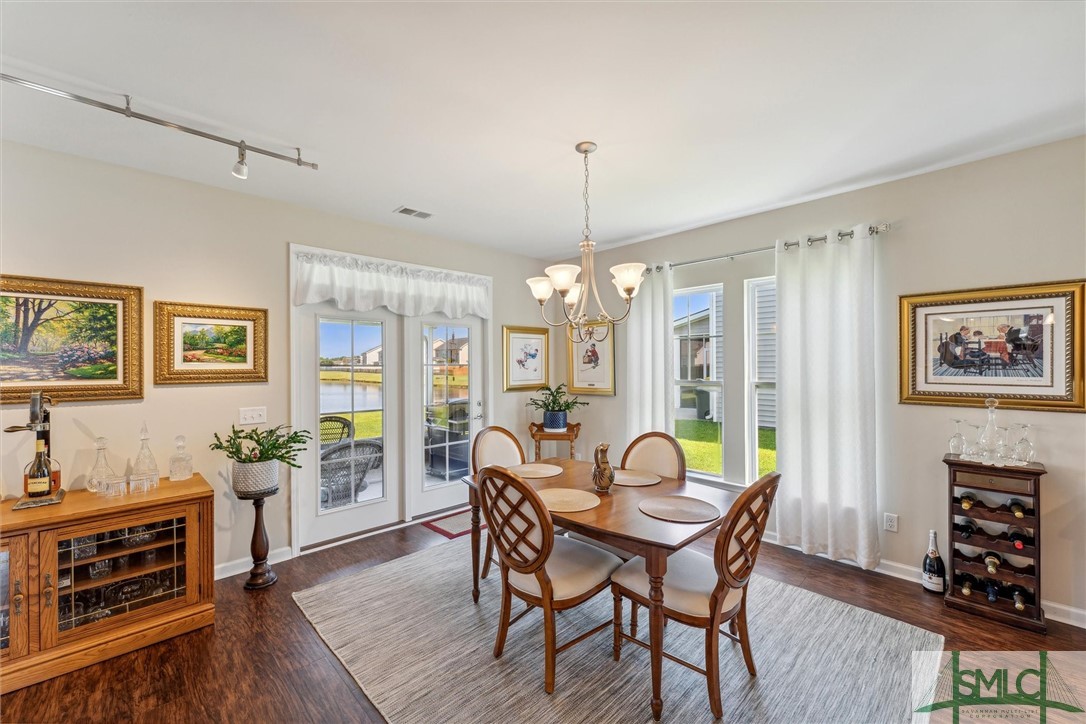 225 Willow Point Circle