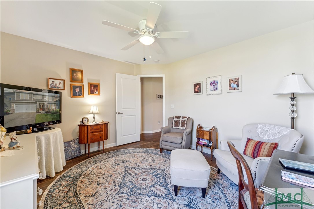 225 Willow Point Circle