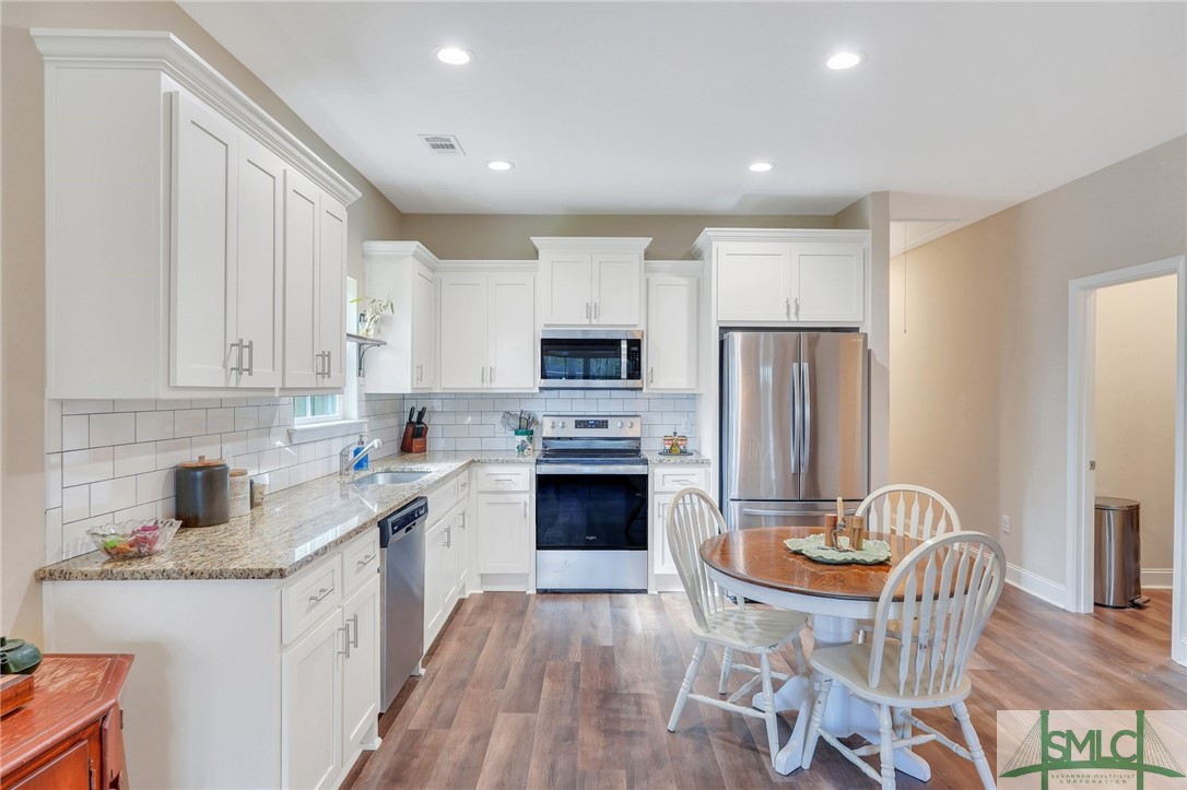 123 Circle Road