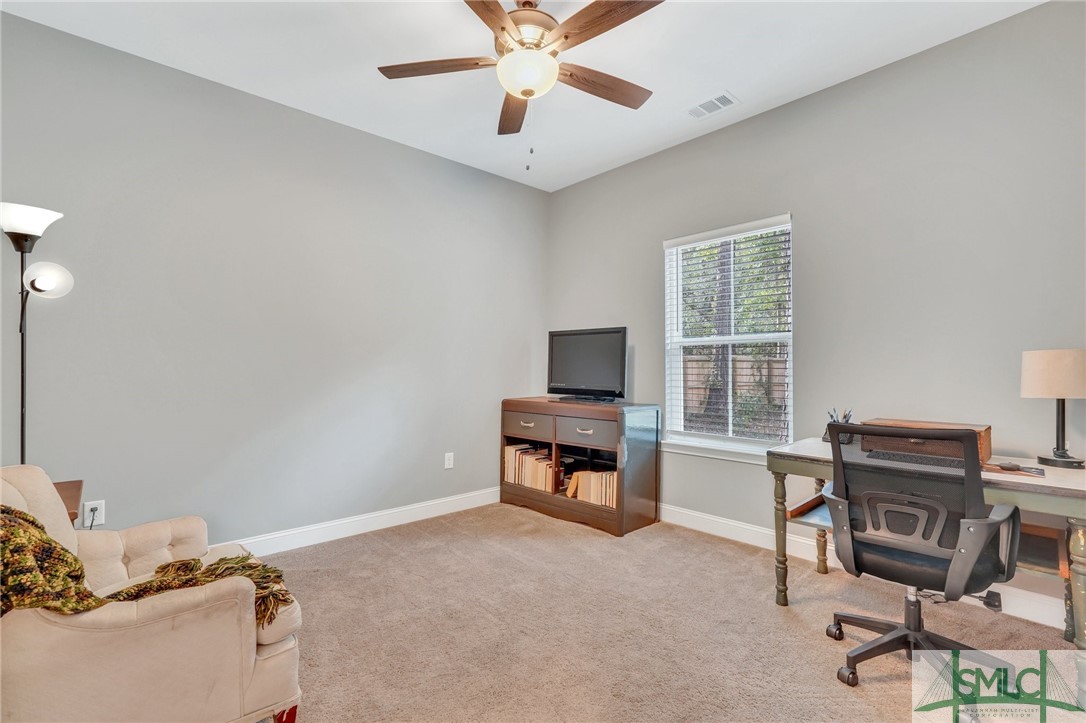 123 Circle Road