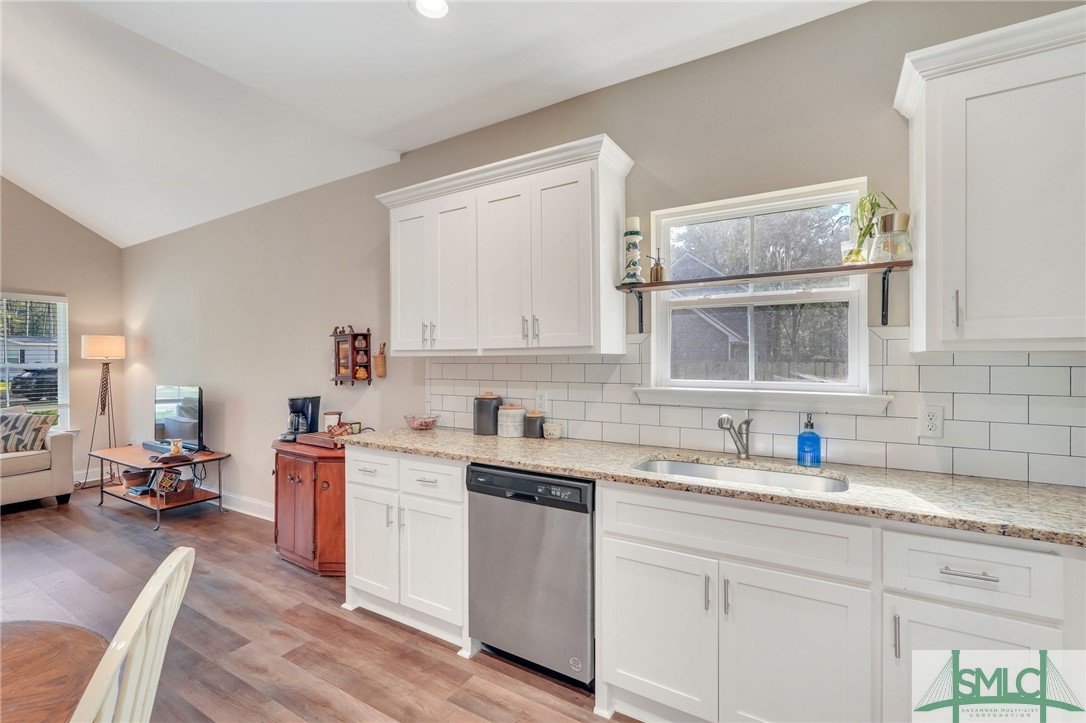 123 Circle Road