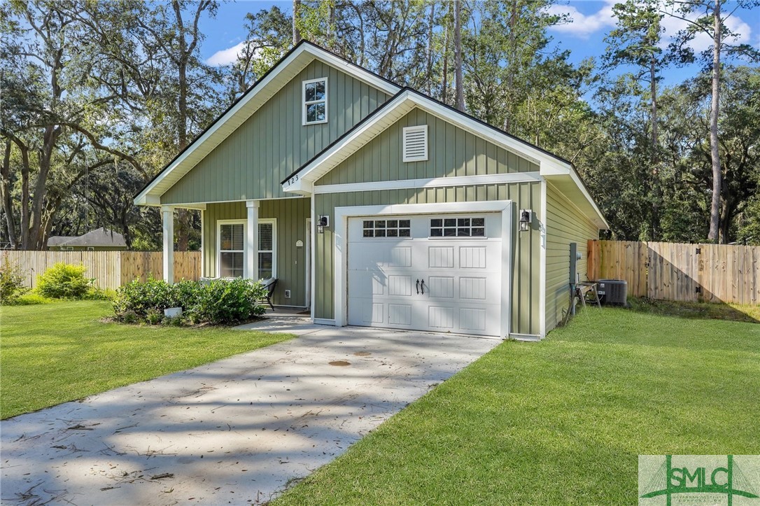 123 Circle Road