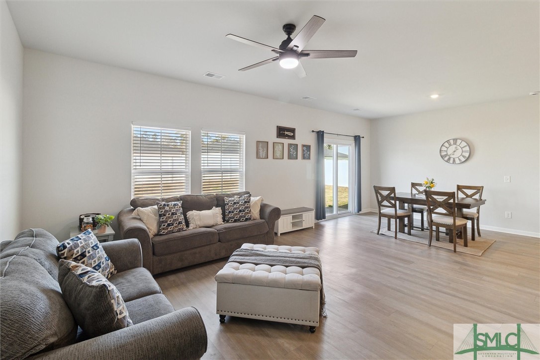 147 Franklins Walk