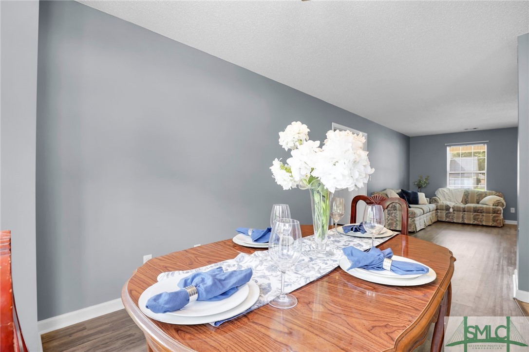 602 S Skinner Avenue