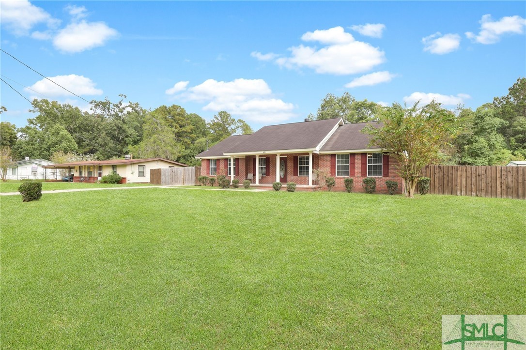 602 S Skinner Avenue