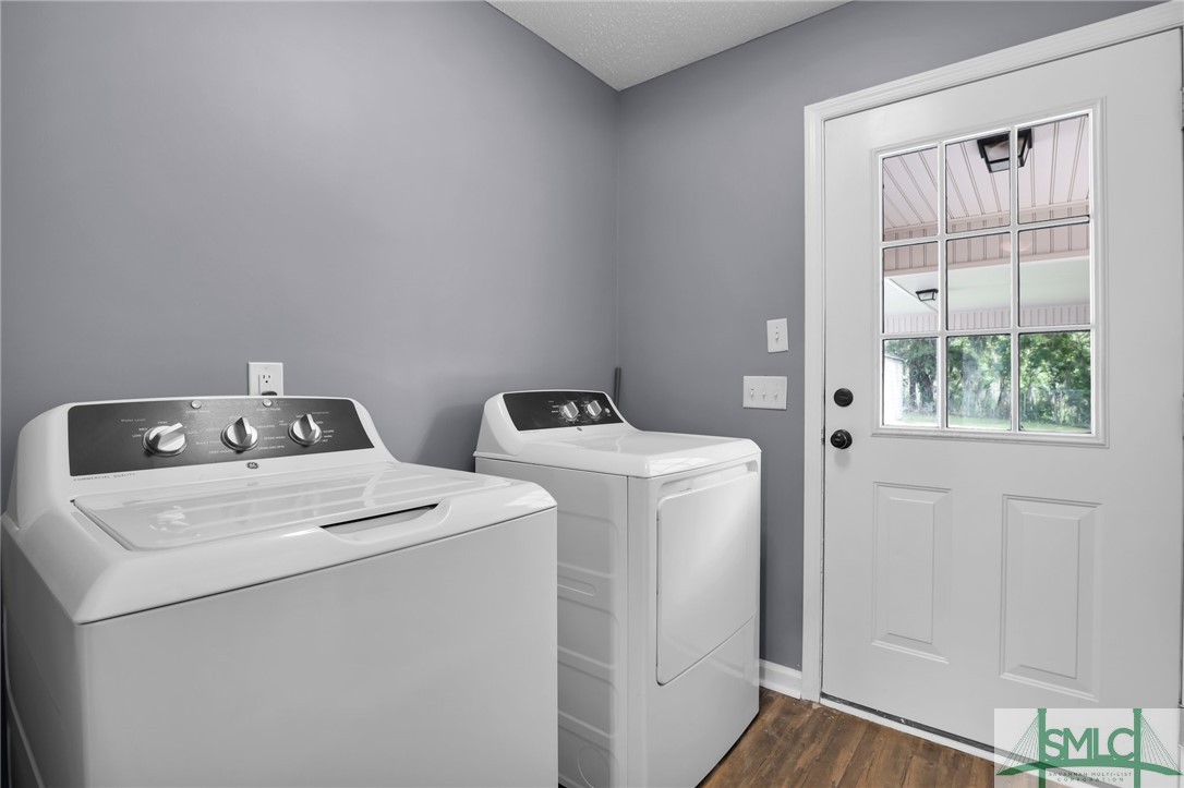 602 S Skinner Avenue