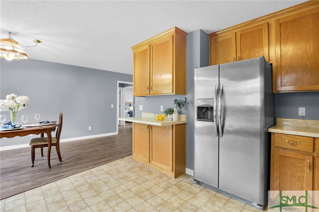 602 S Skinner Avenue