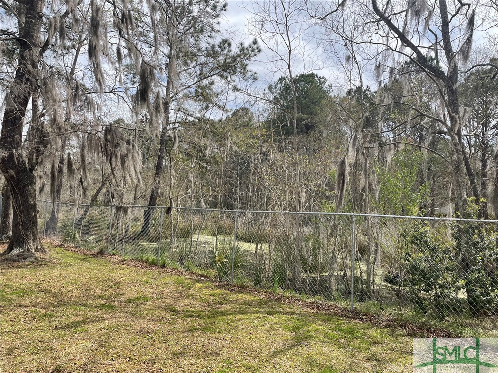 602 S Skinner Avenue