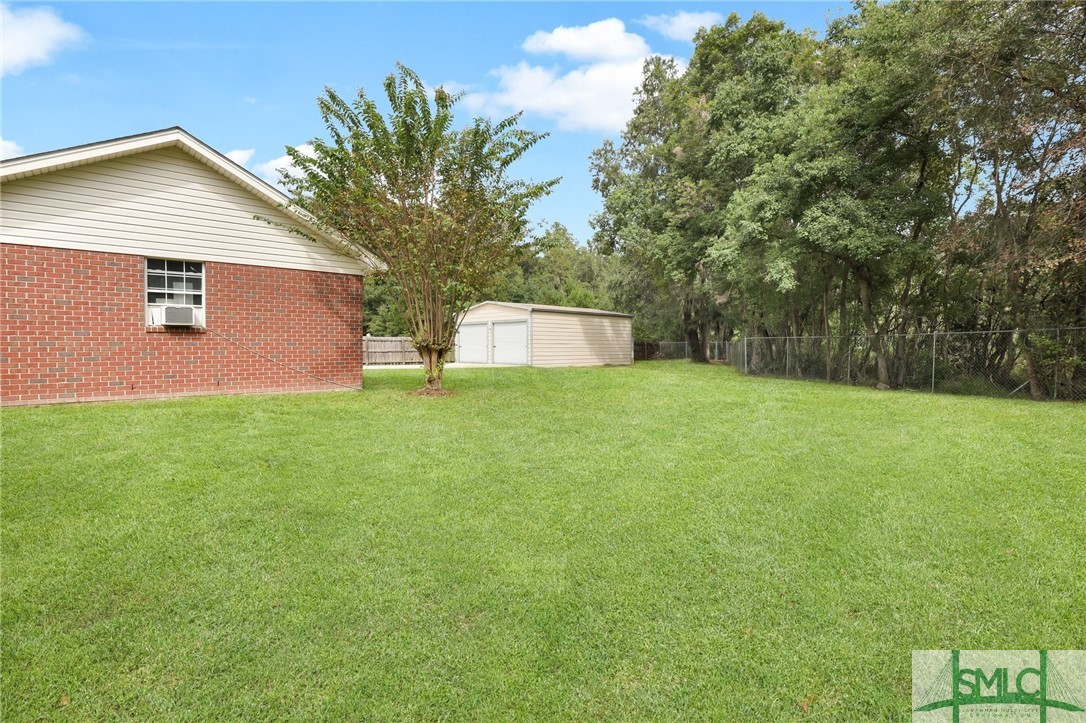 602 S Skinner Avenue