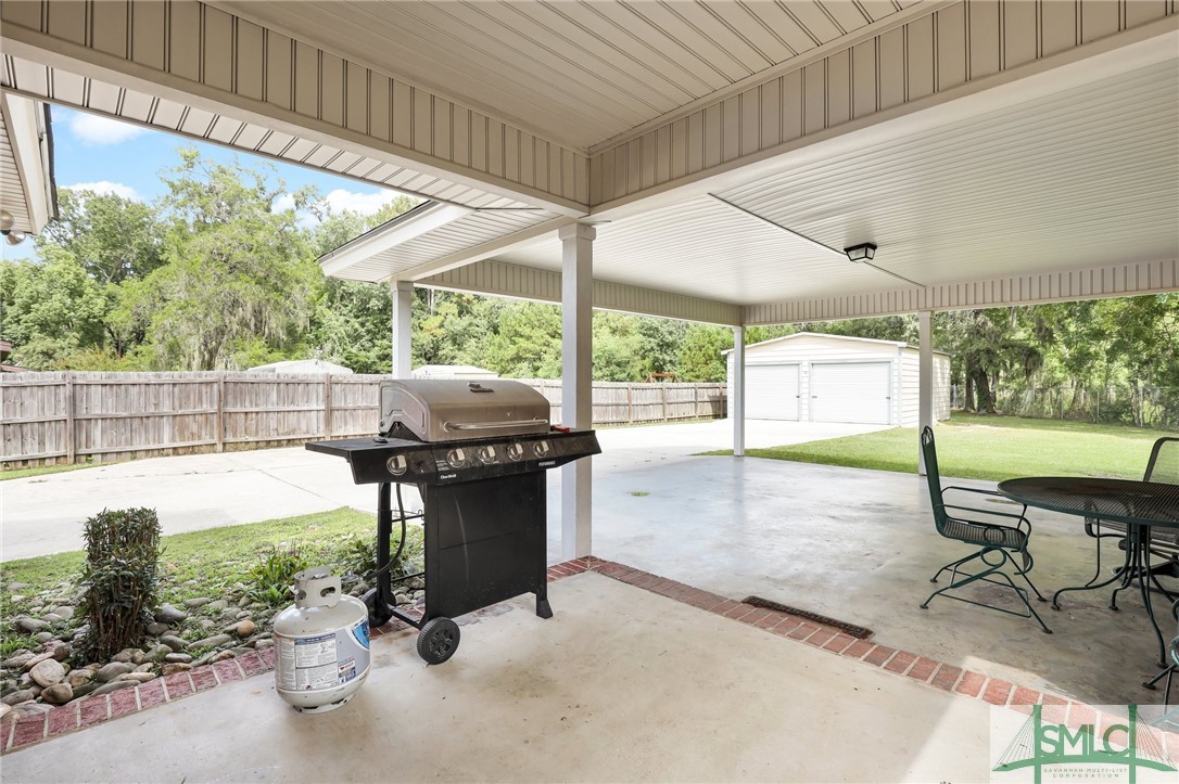 602 S Skinner Avenue