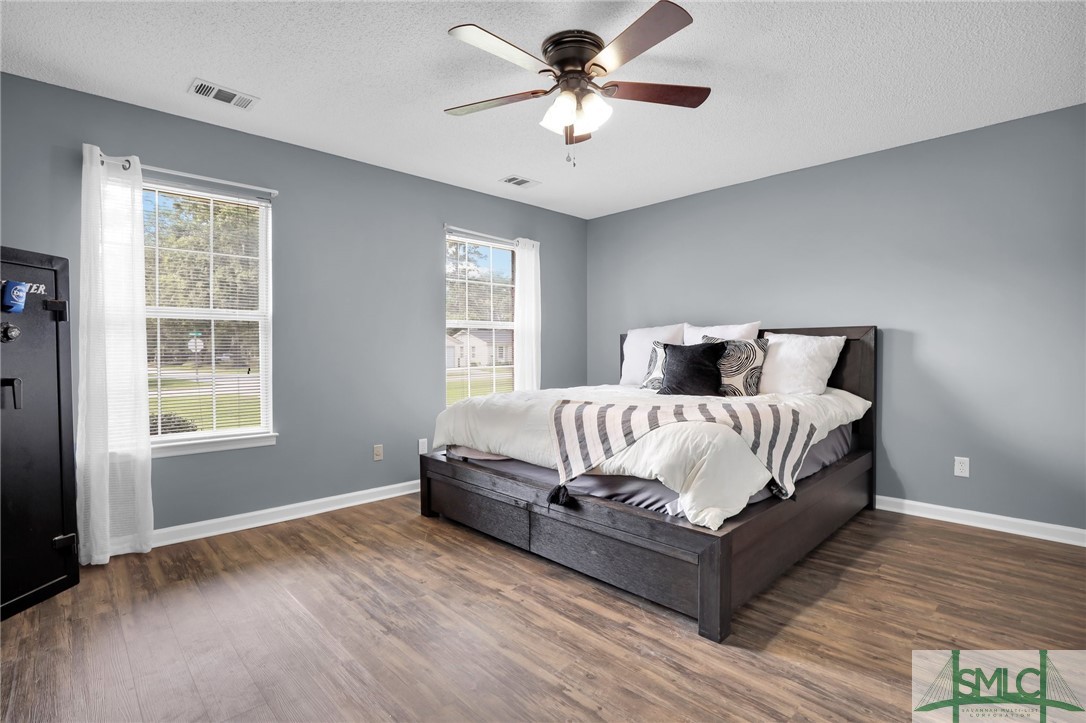 602 S Skinner Avenue