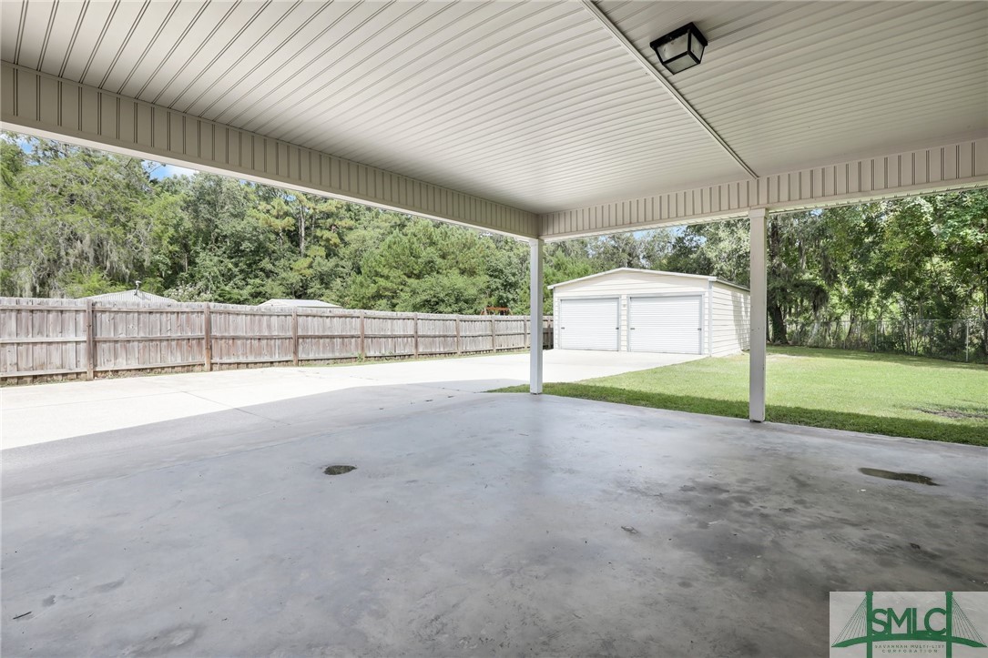 602 S Skinner Avenue