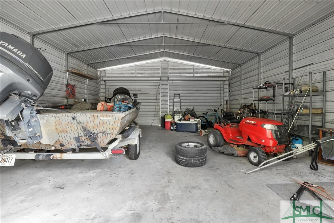 602 S Skinner Avenue