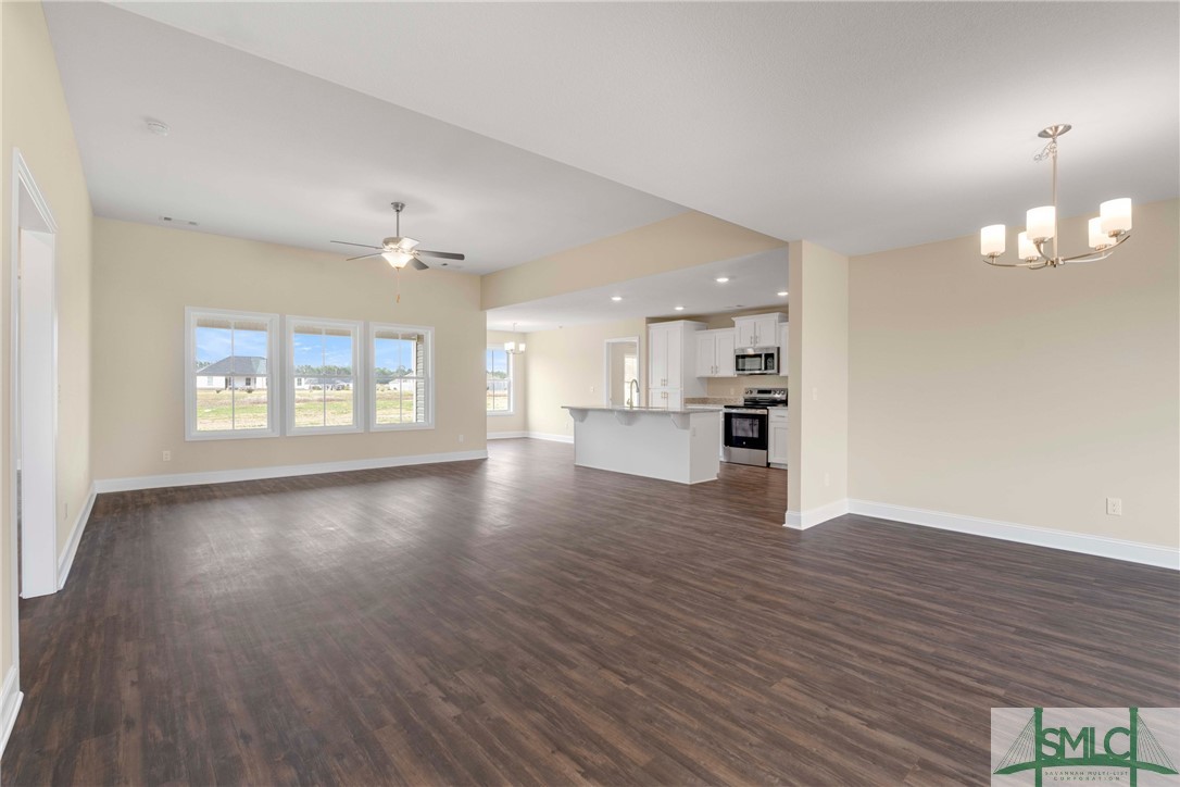 301 Parkersburg Lane