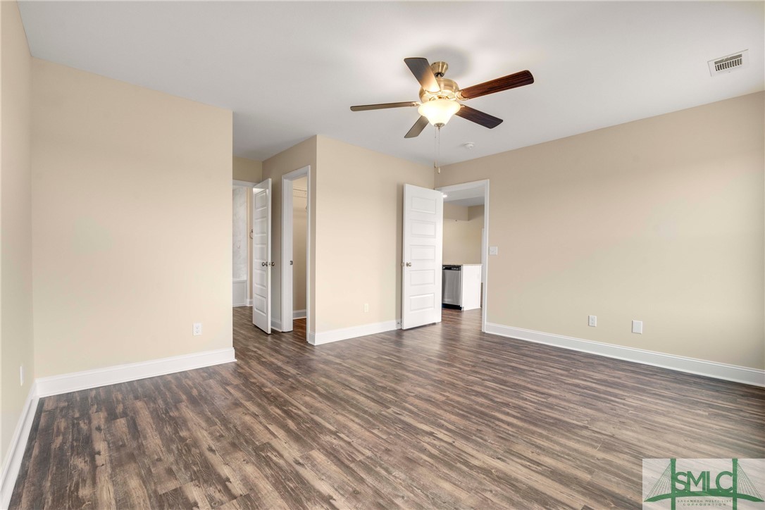 301 Parkersburg Lane