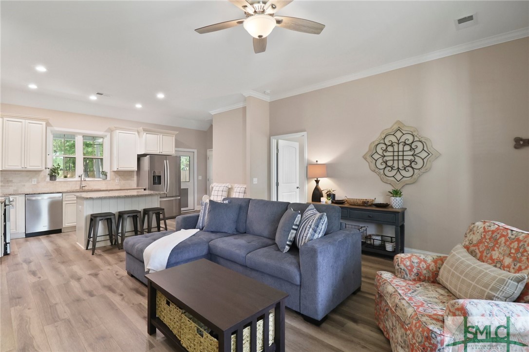 620 W 9th Street