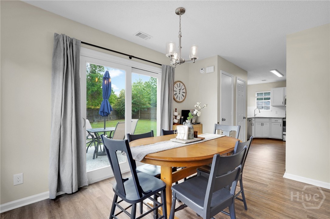 2 McLaughlin Court