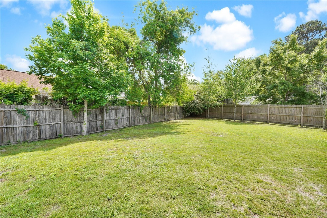 2 McLaughlin Court