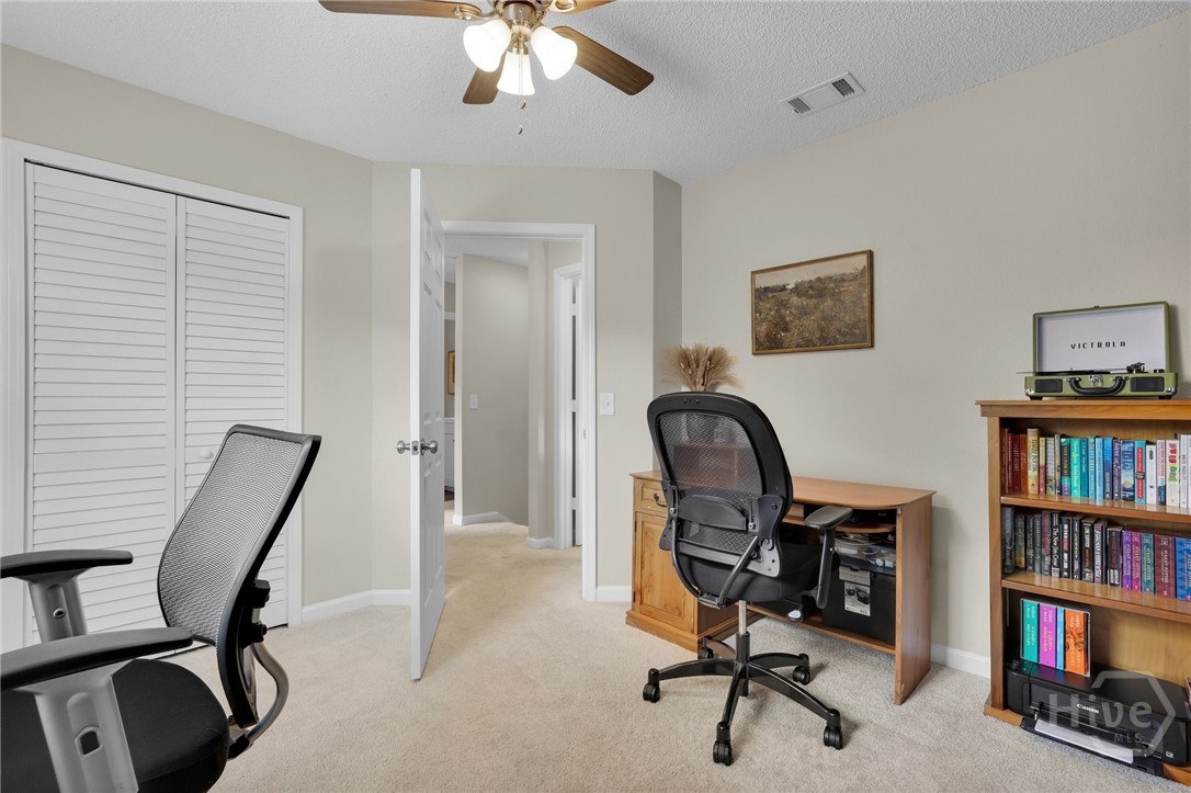 2 McLaughlin Court