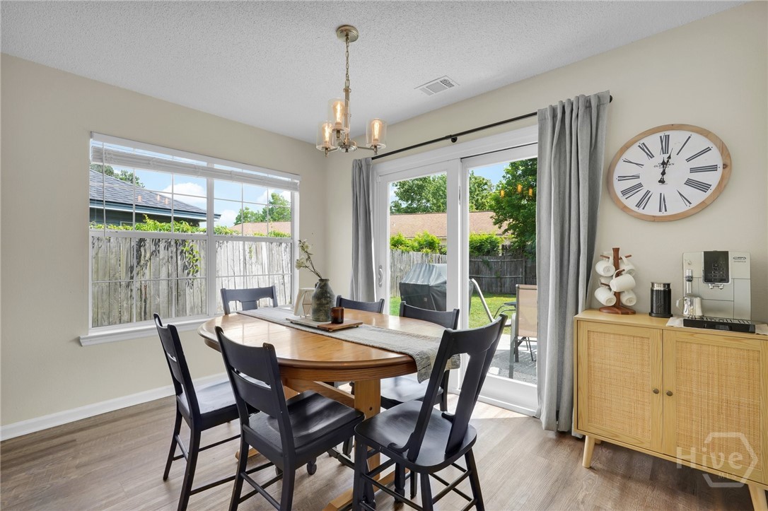 2 McLaughlin Court