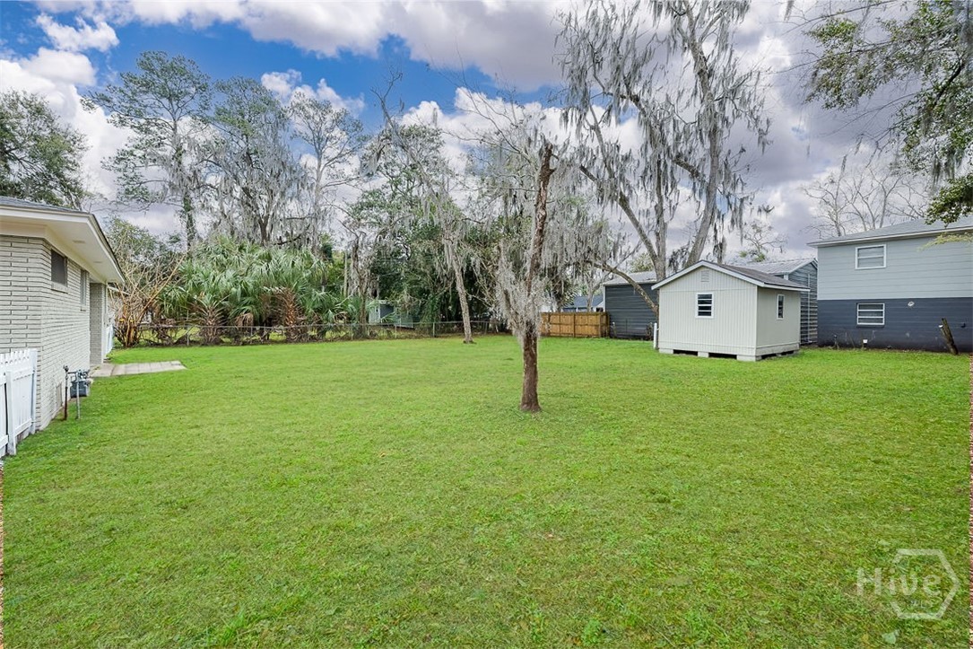 2105 Saint Johns Ave