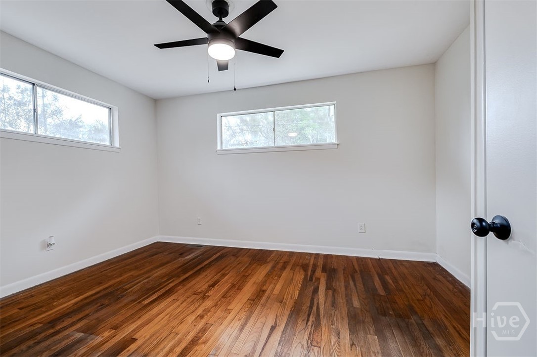 2105 Saint Johns Ave