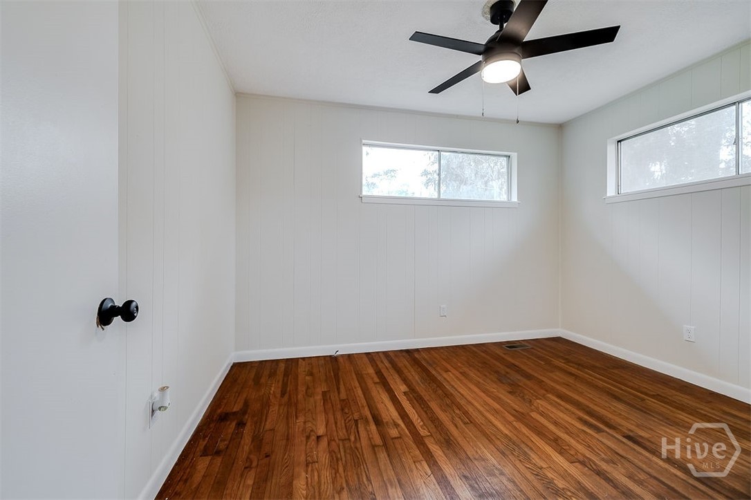 2105 Saint Johns Ave