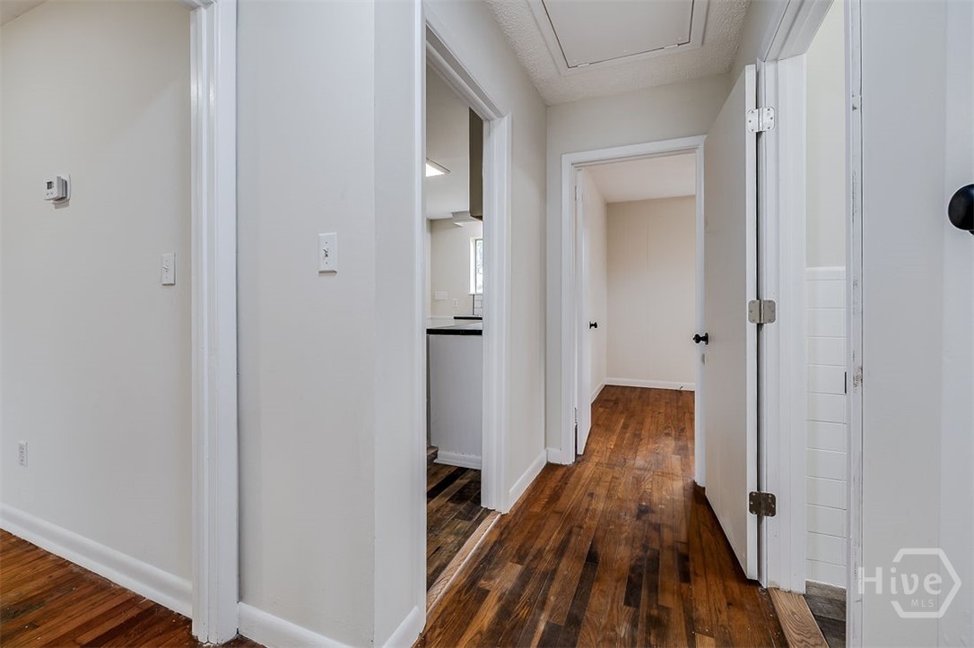 2105 Saint Johns Ave