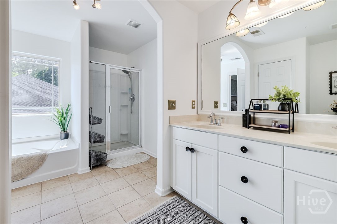 13 Rolling Springs Lane