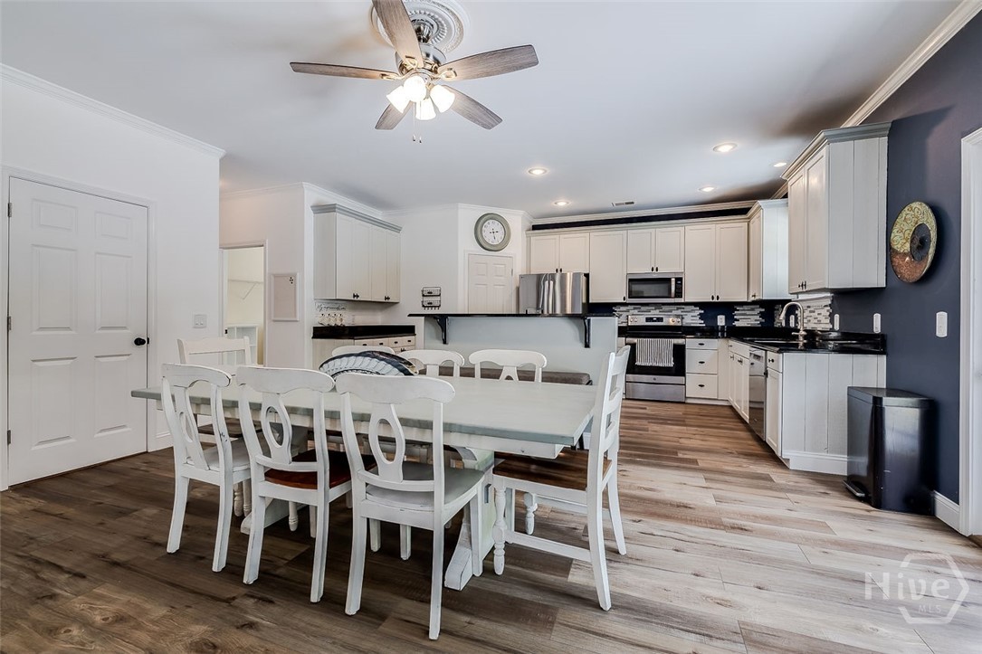 13 Rolling Springs Lane