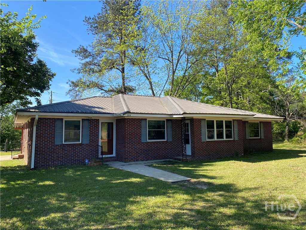 394 Thompson Lane