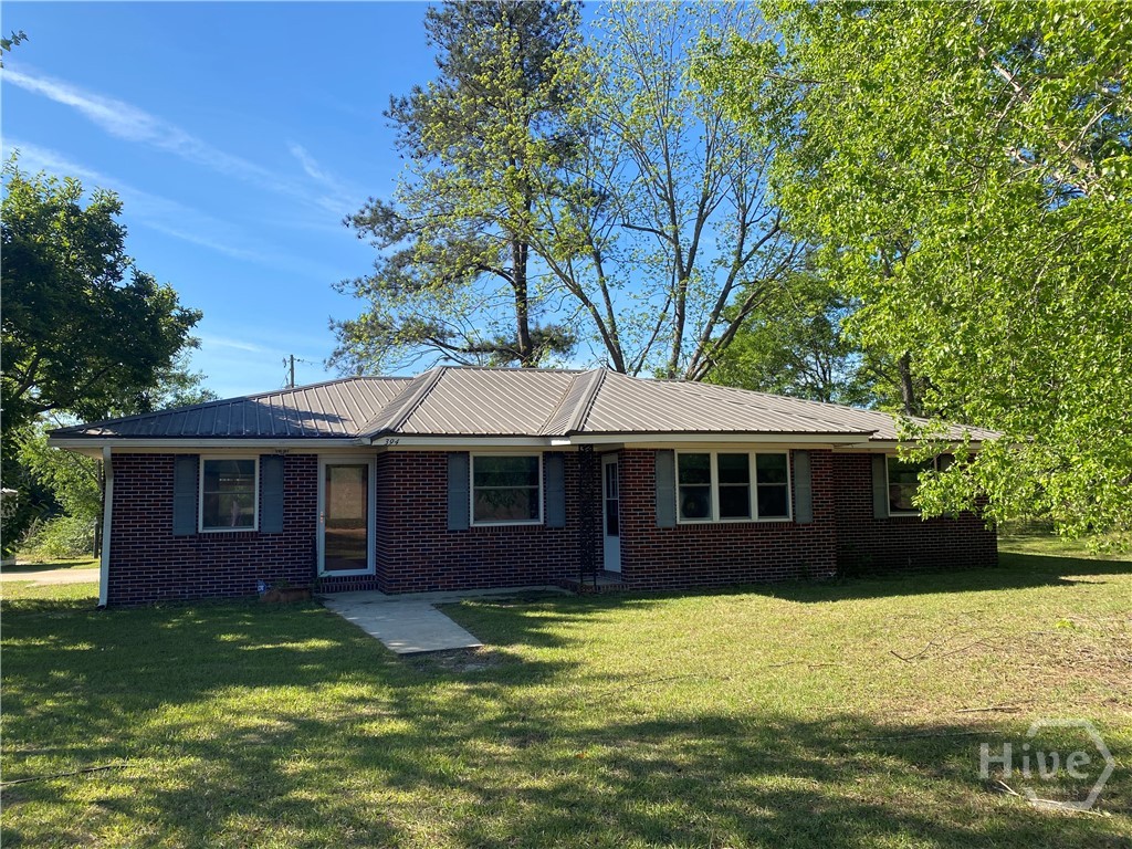 394 Thompson Lane