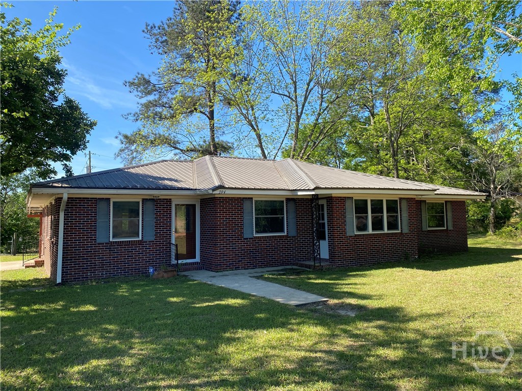 394 Thompson Lane