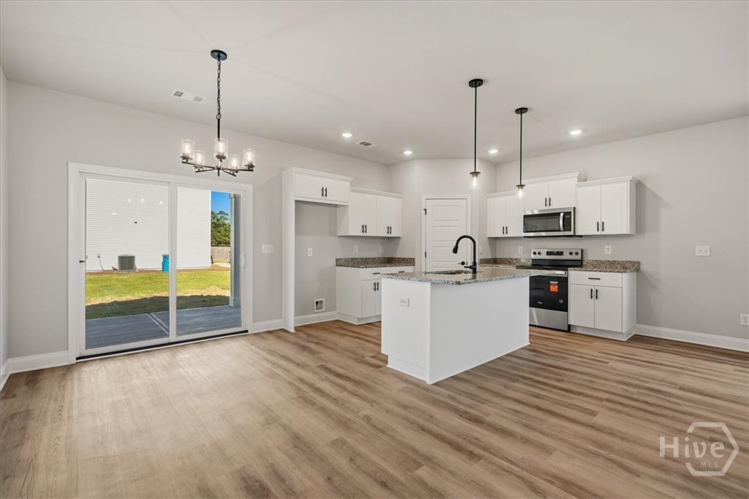98 Susan Drive