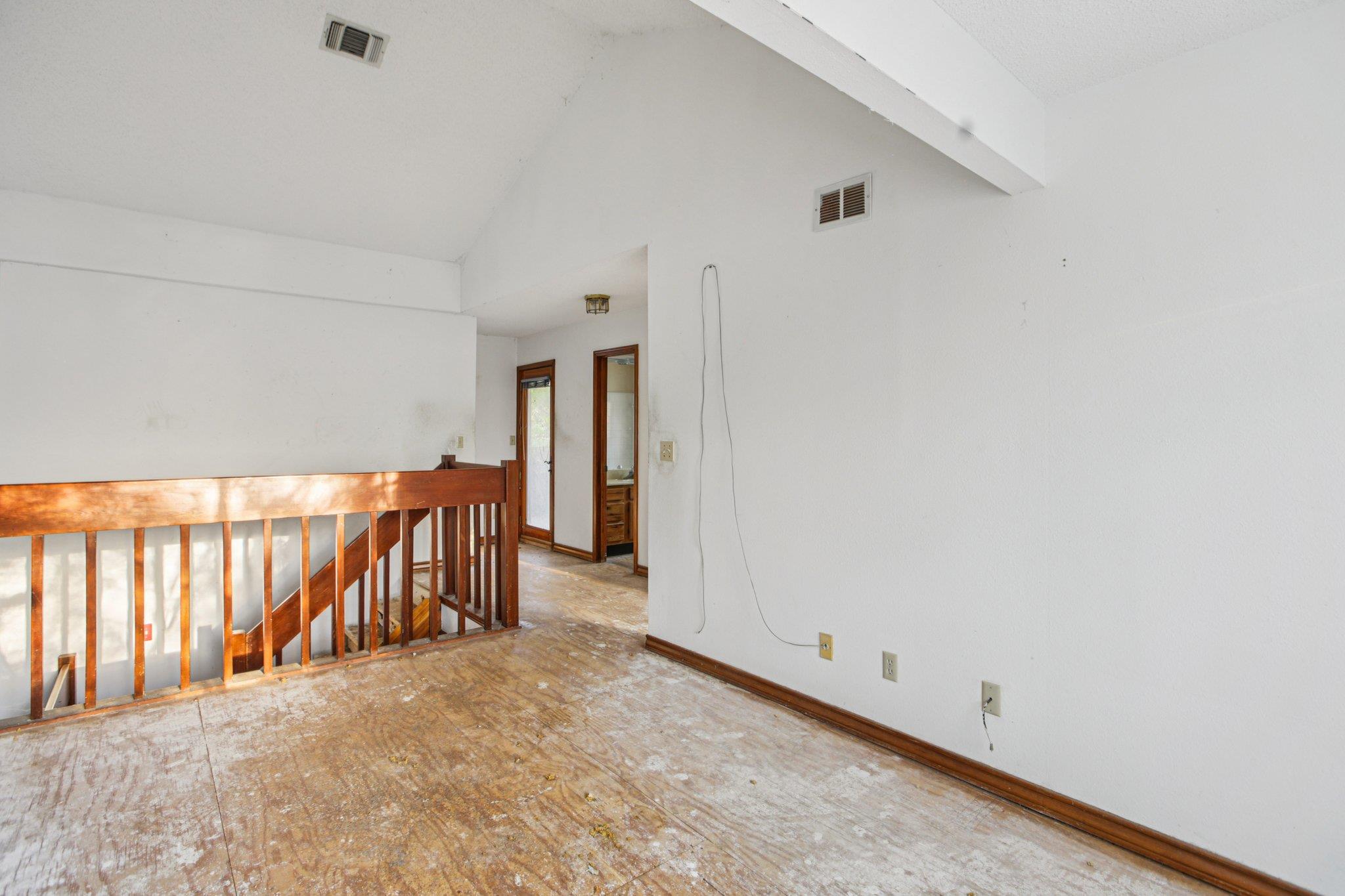4800 Leeward CT
