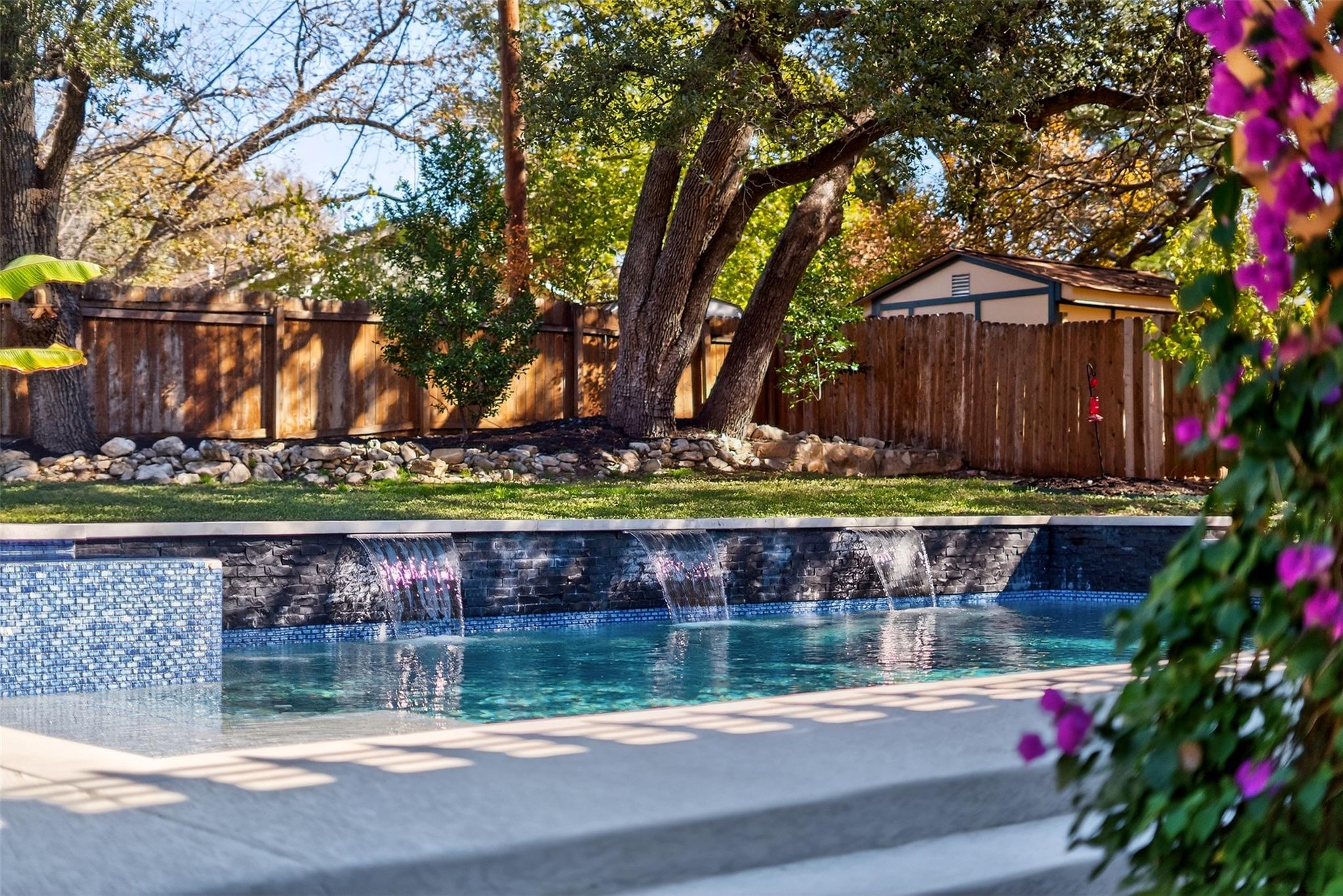 2502 Comburg Castle WAY