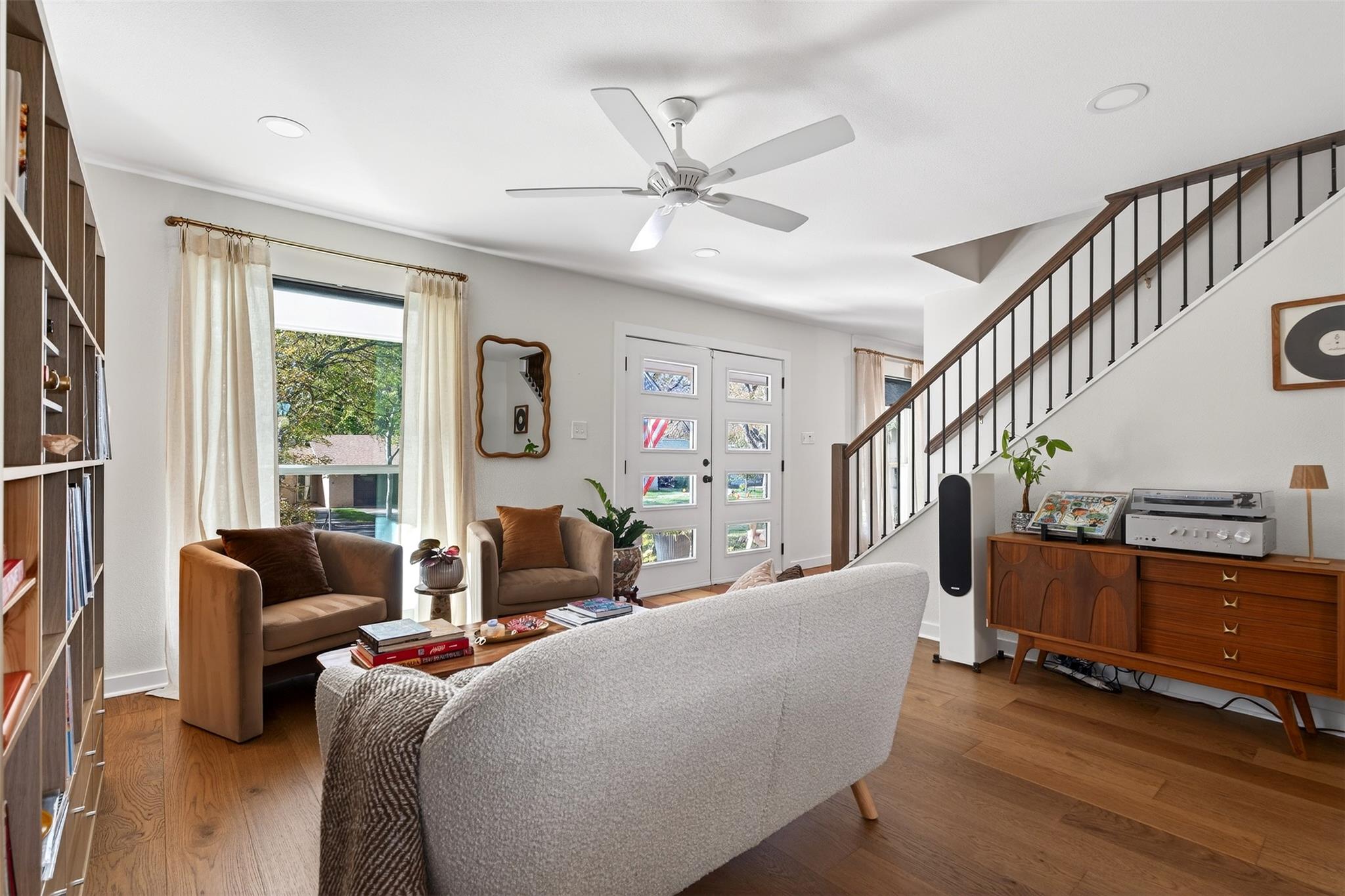 2502 Comburg Castle WAY