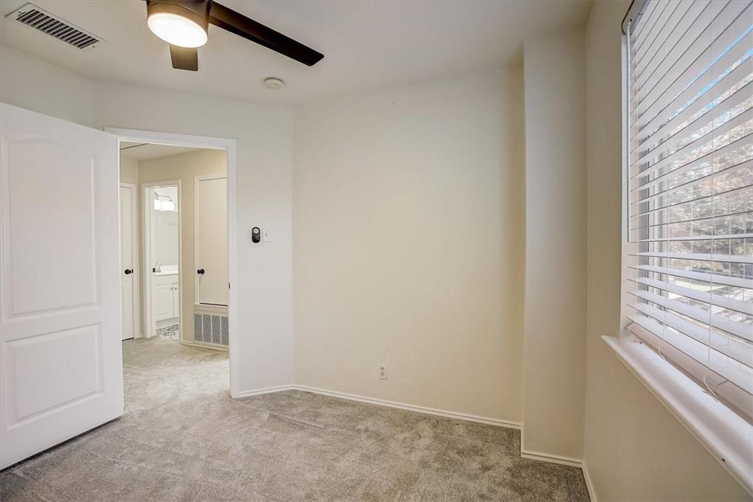 2016 Ravenscroft DR
