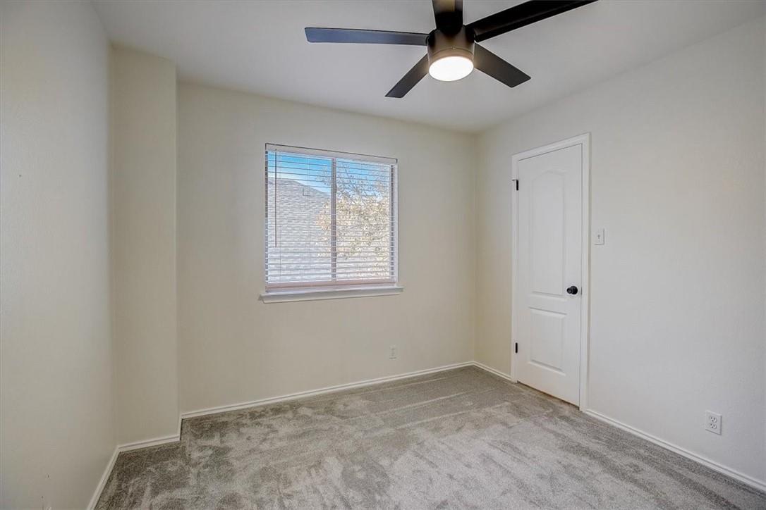 2016 Ravenscroft DR