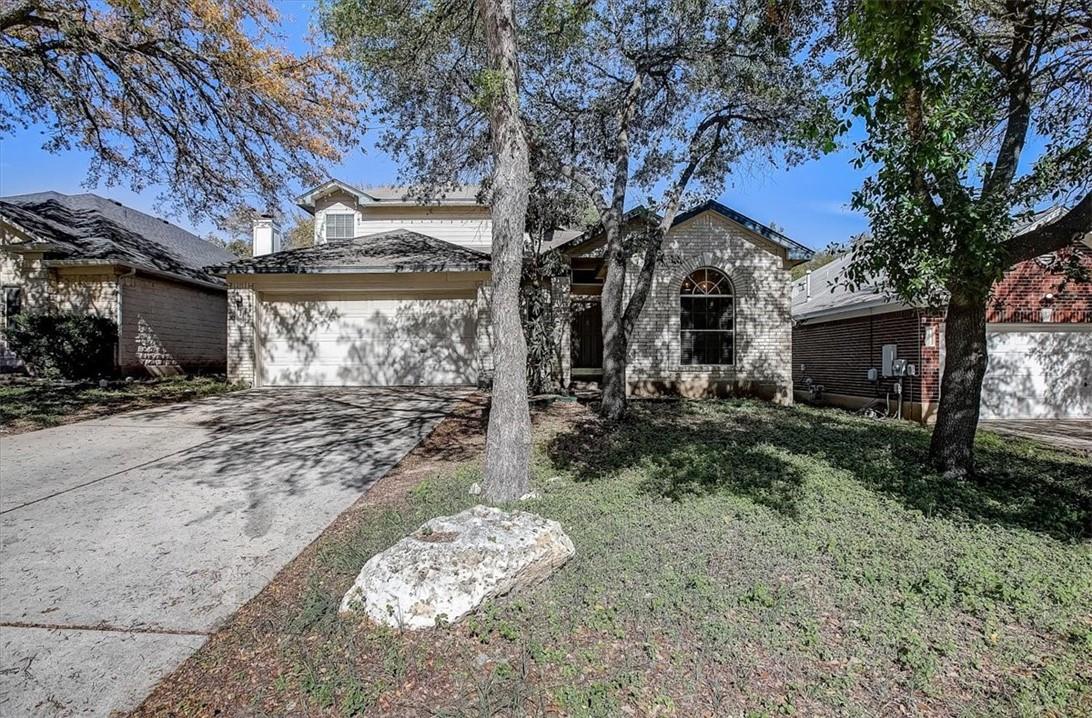 2016 Ravenscroft DR