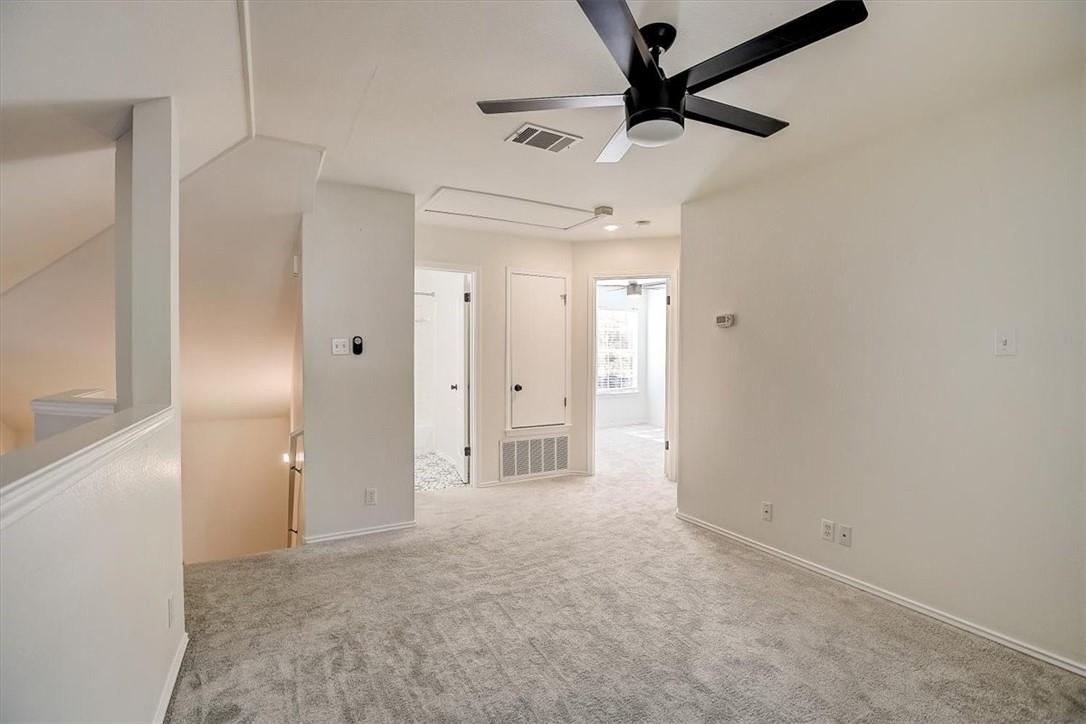 2016 Ravenscroft DR