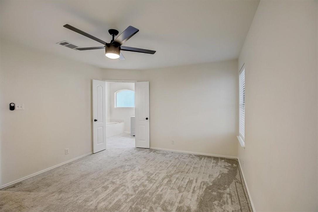 2016 Ravenscroft DR