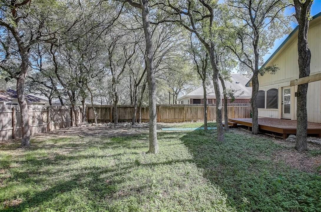 2016 Ravenscroft DR
