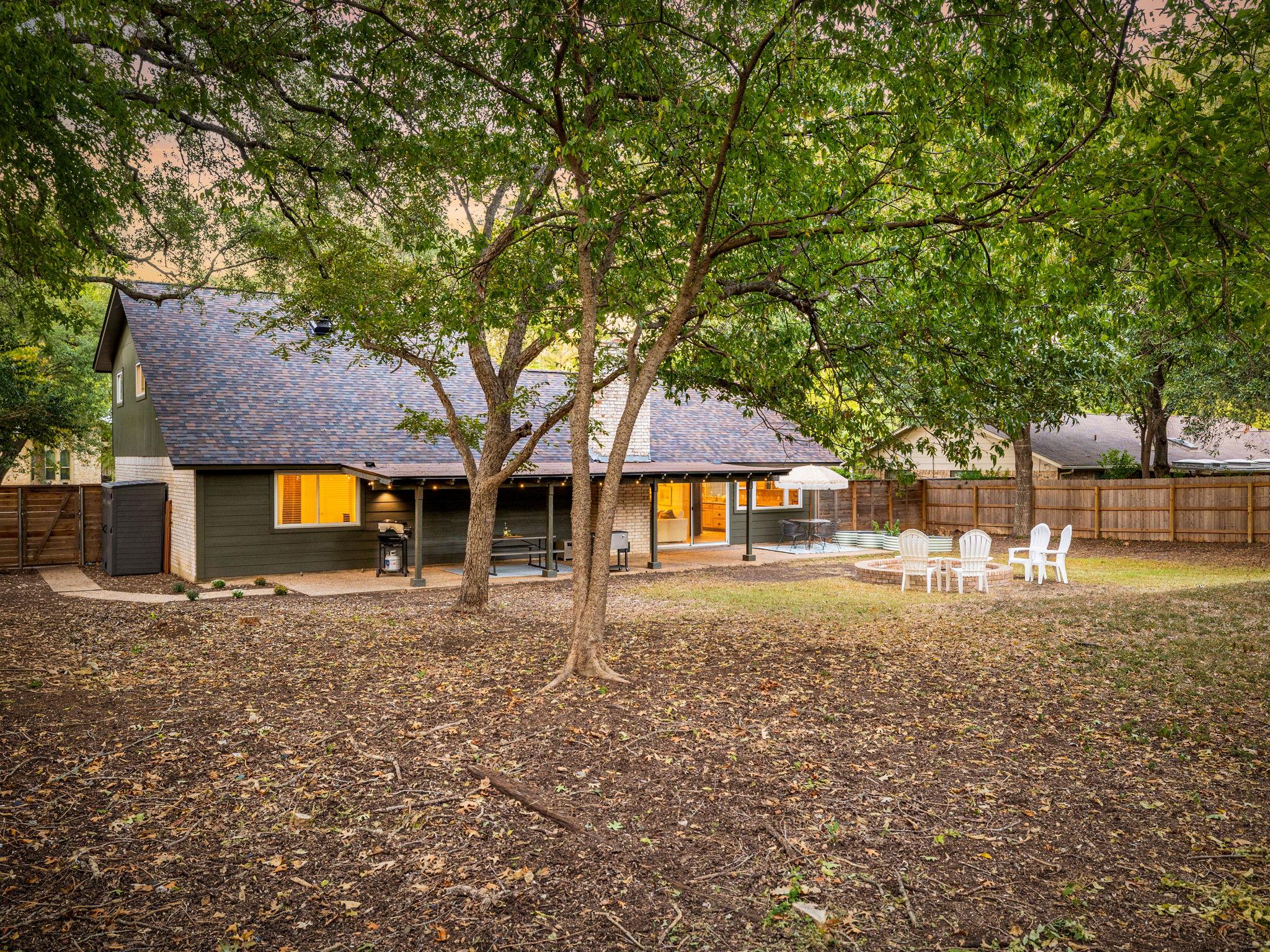 2401 Vassal DR