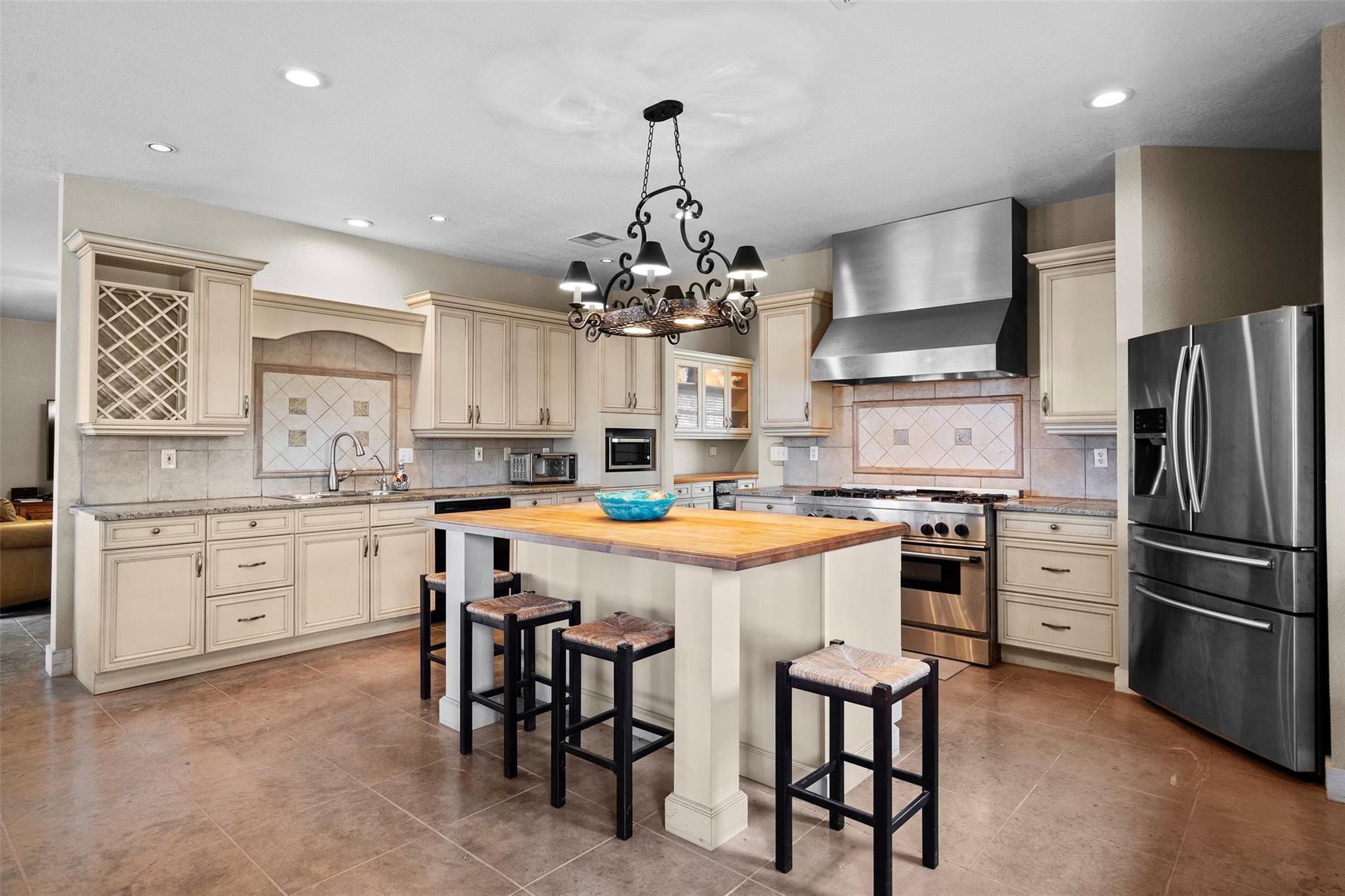 1274 County Road 2806