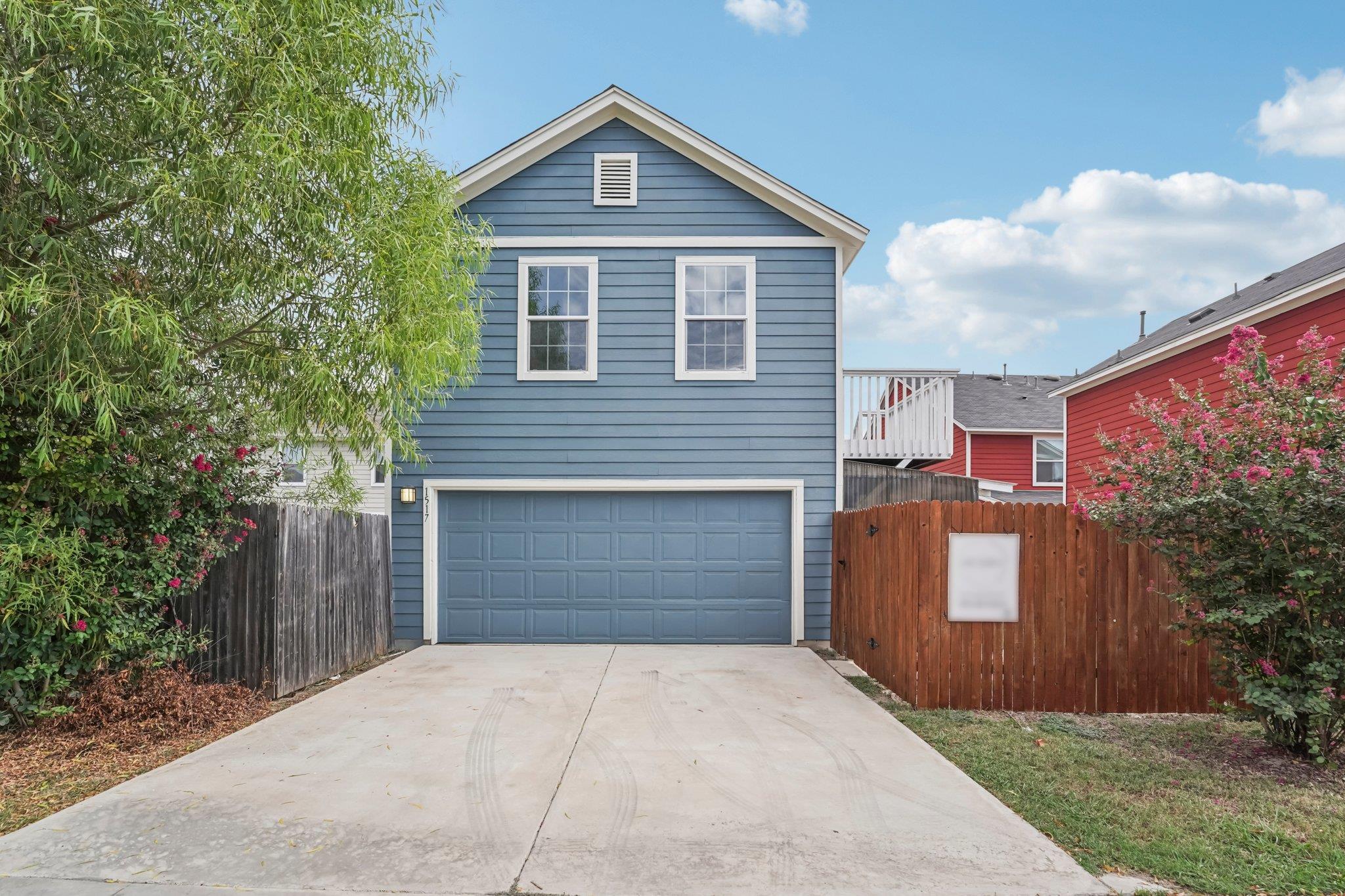 1517 Arbor Knot DR