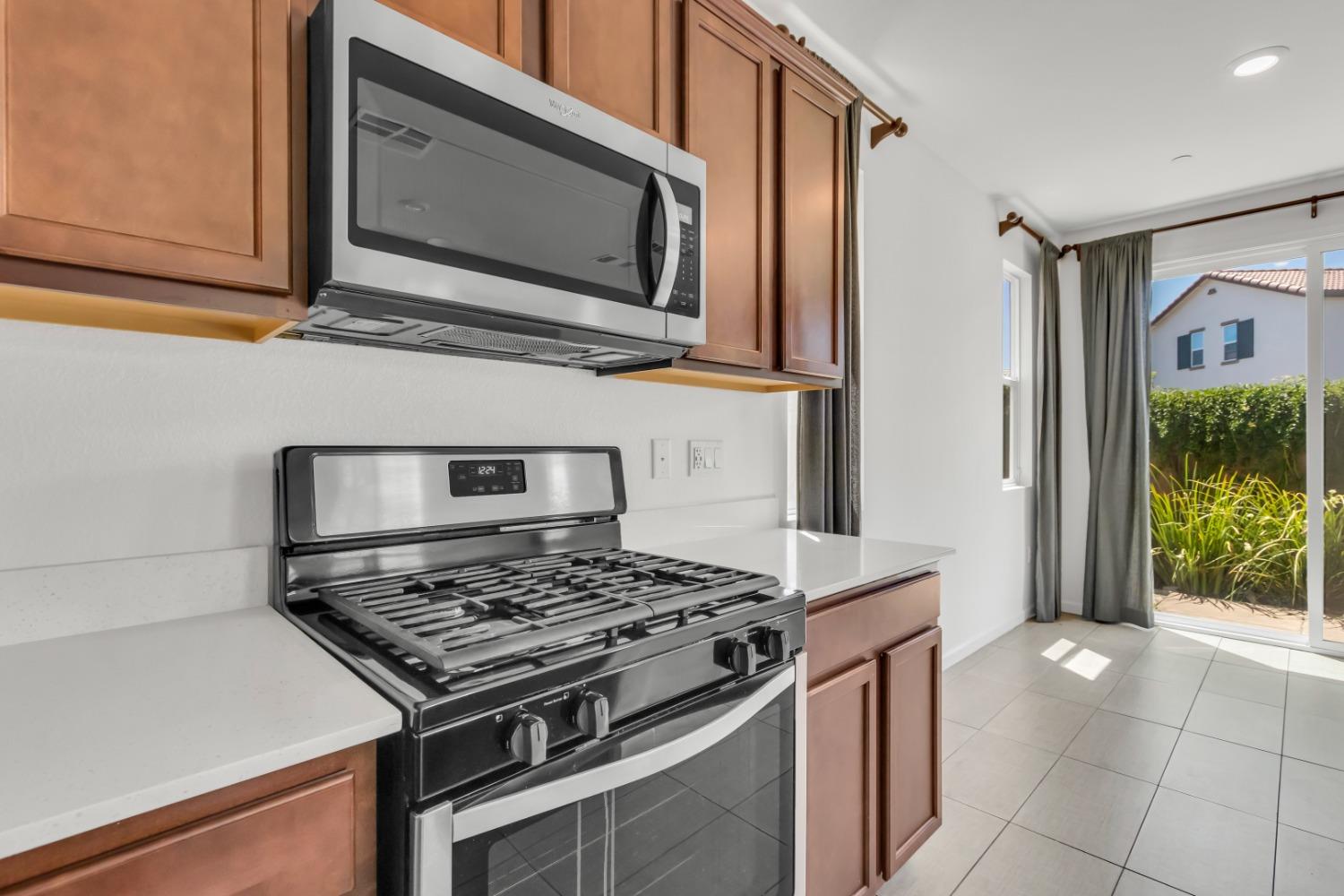 8884 ARISTON Lane