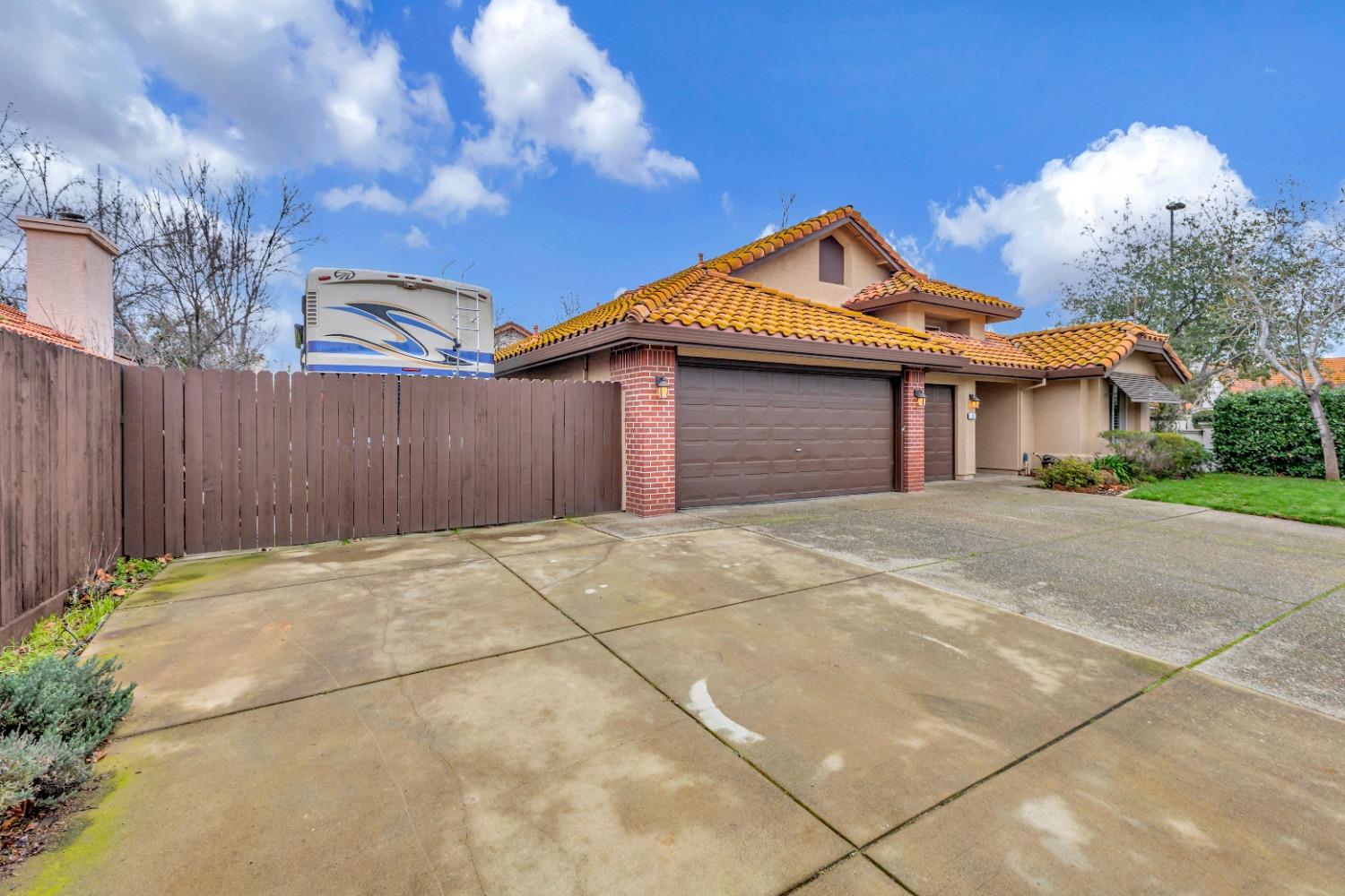 133 Heaton Way