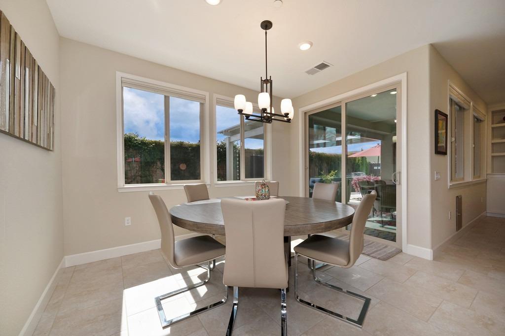 7096 De La Vina Drive