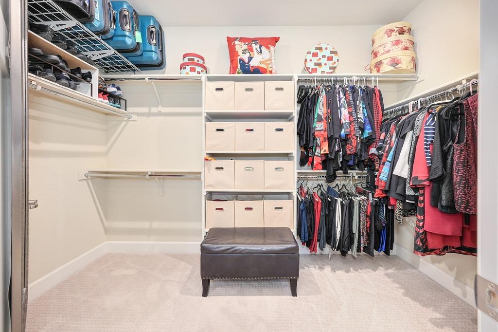 7096 De La Vina Drive